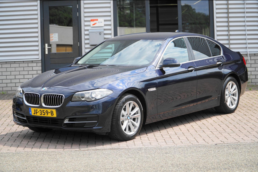 BMW 5 Serie 520d HEAD-UP STOELVERW. ACHTER