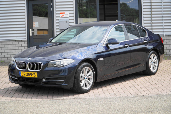 BMW 5 Serie 520d HEAD-UP STOELVERW. ACHTER