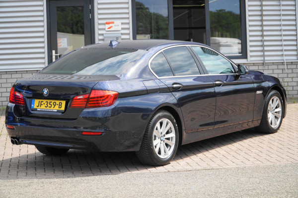 BMW 5 Serie 520d HEAD-UP STOELVERW. ACHTER