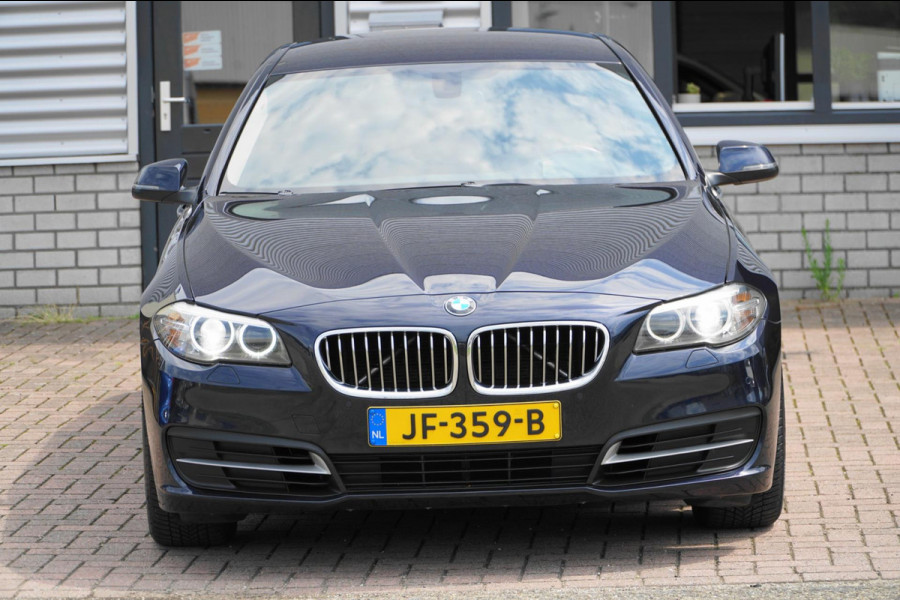 BMW 5 Serie 520d HEAD-UP STOELVERW. ACHTER