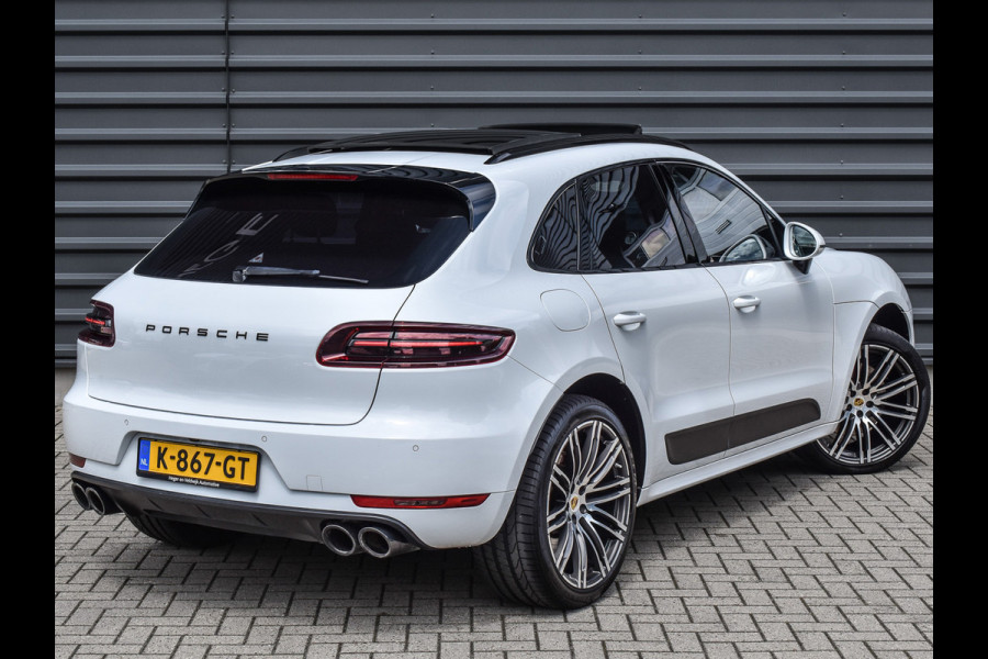 Porsche Macan 3.6 Turbo | SPORT CHRONO | LUCHTVERING | PANORAMADAK | STOEL- VERWARMING EN VENTILATIE | ALCANTARE HEMEL | LEDEREN DASHBOARD | A