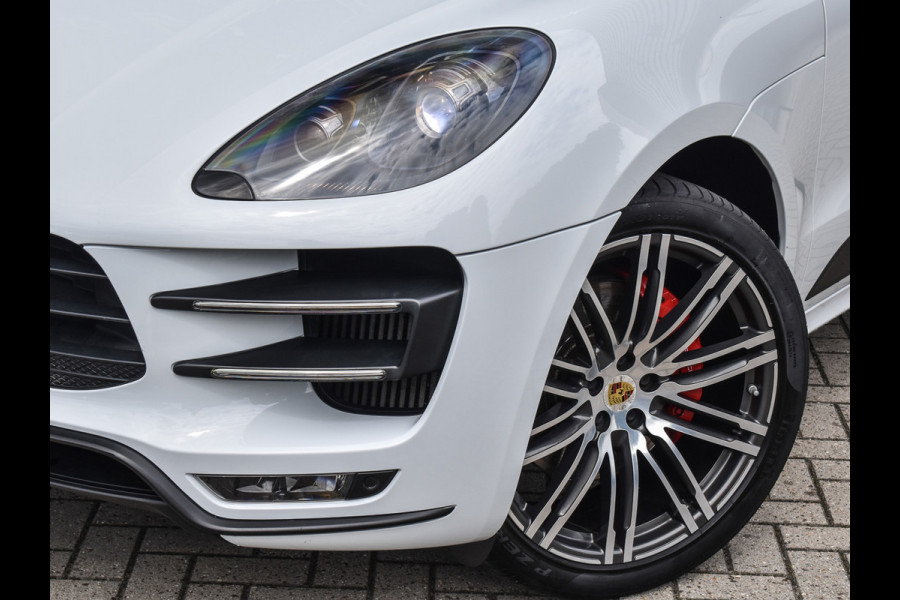 Porsche Macan 3.6 Turbo | SPORT CHRONO | LUCHTVERING | PANORAMADAK | STOEL- VERWARMING EN VENTILATIE | ALCANTARE HEMEL | LEDEREN DASHBOARD | A