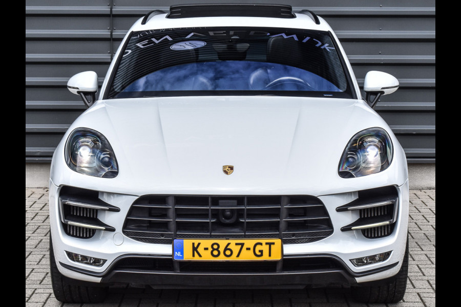 Porsche Macan 3.6 Turbo | SPORT CHRONO | LUCHTVERING | PANORAMADAK | STOEL- VERWARMING EN VENTILATIE | ALCANTARE HEMEL | LEDEREN DASHBOARD | A