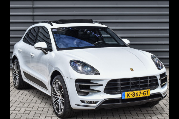 Porsche Macan 3.6 Turbo | SPORT CHRONO | LUCHTVERING | PANORAMADAK | STOEL- VERWARMING EN VENTILATIE | ALCANTARE HEMEL | LEDEREN DASHBOARD | A