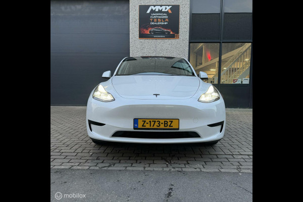 Tesla Model Y Wit 2023 MMX PACK AMD RYZEN X-Treme Acherlicht