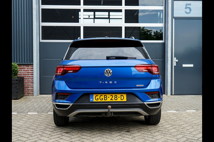 Volkswagen T-Roc 2.0 TSI 4Motion Sport, Trekhaak, Adaptieve cruise, Apple Carplay, Android Auto, sportstoelen, parkeersens. V+A,