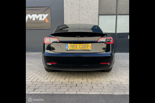 Tesla Model 3 SR+ Zwart MiC AMD RYZEN MMX PACK