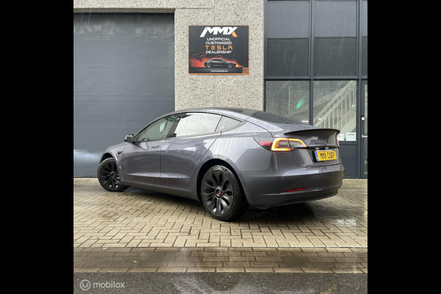 Tesla Model 3 SR+ GRIJS AMD RYZEN MMX PACK