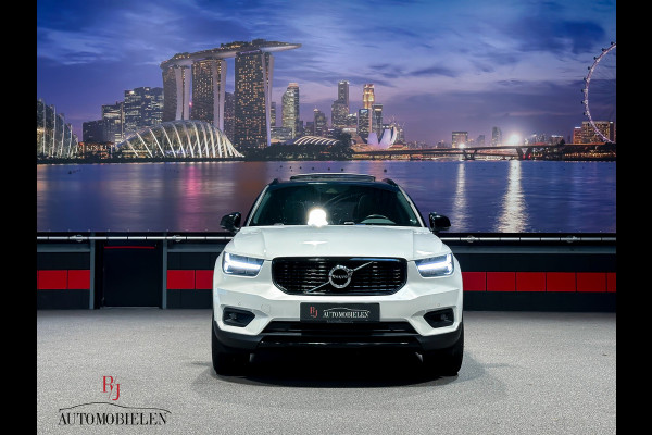 Volvo XC40 2.0 T5 AWD R-Design PilotAssist|Trekhaak|Camera|Pano|