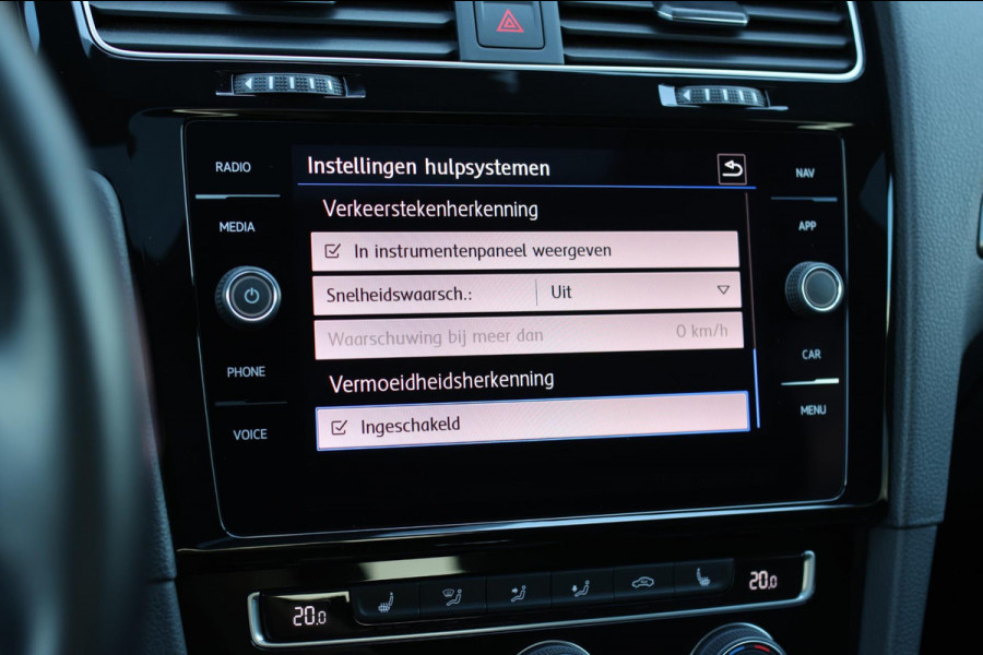 Volkswagen Golf 2.0 TSI 4Motion R *Akrapovic*Pano*Dynaudio*Camera*