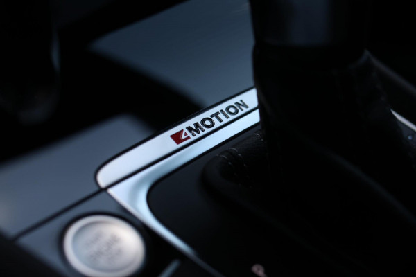 Volkswagen Golf 2.0 TSI 4Motion R *Akrapovic*Pano*Dynaudio*Camera*