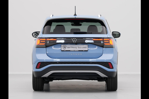 Volkswagen T-Cross 1.0 TSI 115 6MT R-Line | 'App-Connect' draadloze smartphone integratie | Achterlichten LED | Afstandscontrolesysteem (Front Assist)