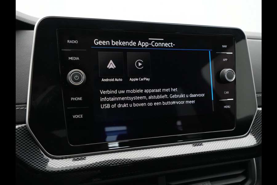 Volkswagen T-Cross 1.0 TSI 115 6MT R-Line | 'App-Connect' draadloze smartphone integratie | Achterlichten LED | Afstandscontrolesysteem (Front Assist)