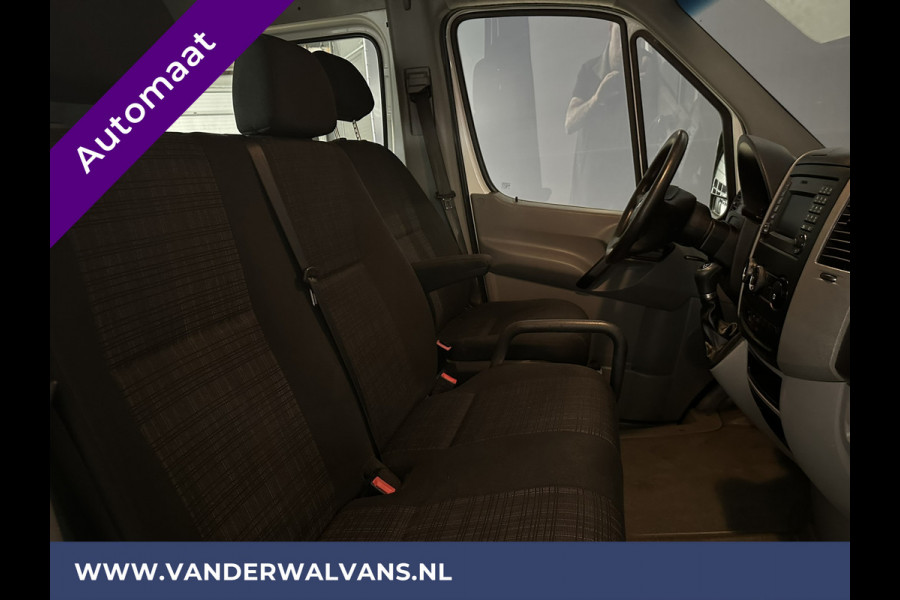 Mercedes-Benz Sprinter 311 CDI Automaat L2H2 Dubbele cabine 7 Persoons Euro6 Airco | Navigatie | Trekhaak Parkeersensoren, Sidebars