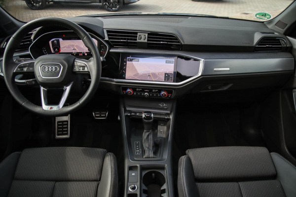 Audi Q3 Sportback 35 TFSI 1.5TFSI S Line Pro Line S 150pk S-Tronic! Panoramadak|Virtual Cockpit|LED Matrix|Leder|CarPlay|Black|20