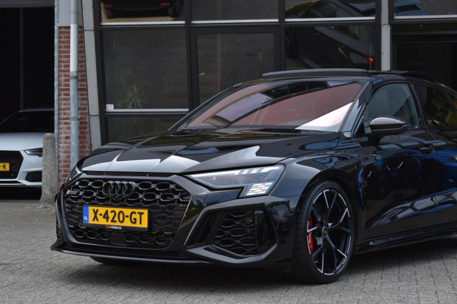 Audi RS3 Sportback 2.5 TFSI RS3 quattro Pano B&O Lane Leder Camera