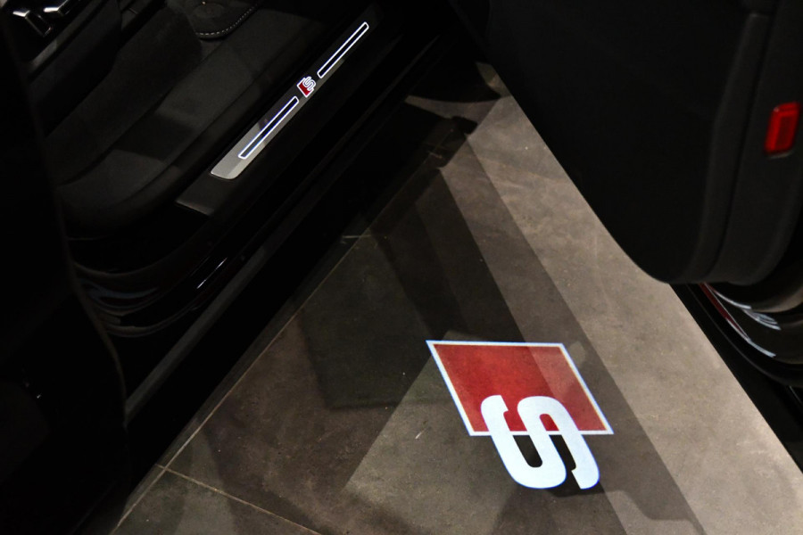 Audi Q8 60 TFSI e quattro Pro Line S Competition, Facelift, Nieuw, Softclose, RS, B&O, Trekhaak, Laser, 23"!