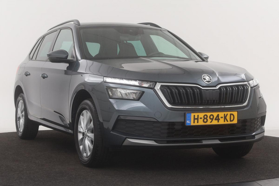 Škoda Kamiq 1.0 TSI Sport | Virtual Cockpit | Camera | Alcantara | Carplay | Full LED | Navigatie | DAB | Climate control | Cruise control