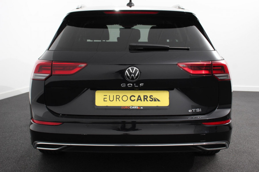Volkswagen GOLF Variant 1.5 eTSI 150pk DSG Style | Navigatie | Apple Carplay/Android Auto | Lane Assist | Dodehoek Assistent | Head-up Display |Park Assist | Parkeersensoren | Camera | Stuur- en stoelverwarming | Keyless Entry/Start | LED-verlichting voor