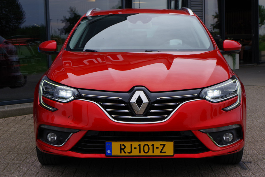 Renault MEGANE Estate 1.2 TCe 131 PK Bose, Cruise Control, Navigatie, Leder, Head-up, Camera, Trekhaak