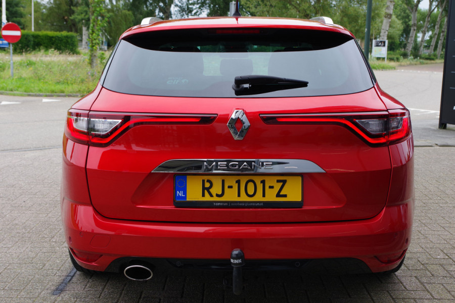 Renault MEGANE Estate 1.2 TCe 131 PK Bose, Cruise Control, Navigatie, Leder, Head-up, Camera, Trekhaak