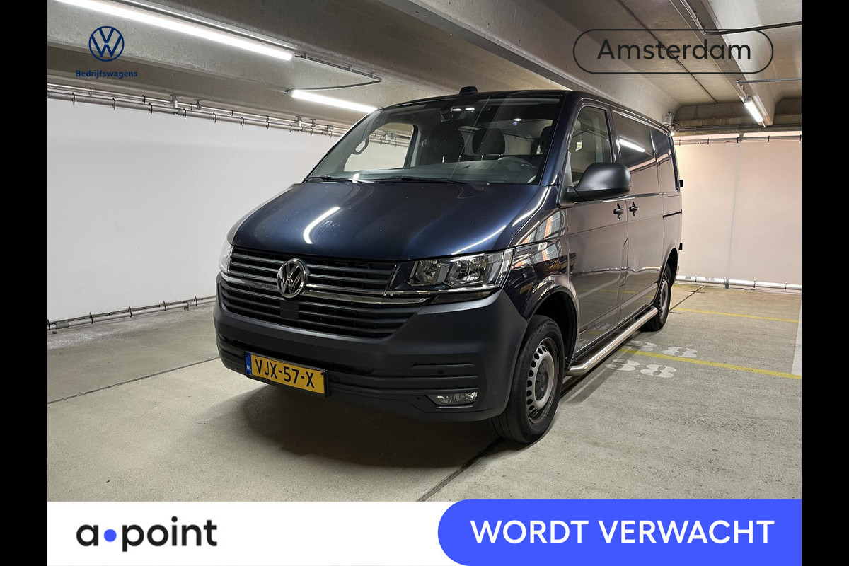 Volkswagen Transporter 2.0 TDI L1H1 28 Bulli 150 pk Automaat (DSG) | Navigatie via App | Trekhaak | Parkeersensoren | Achteruitrijcamera | Cruise control |