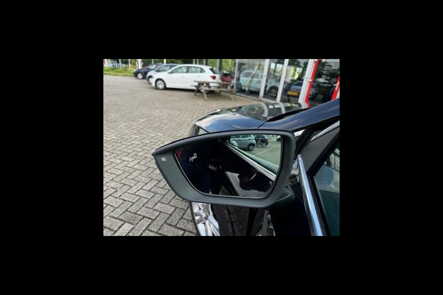 Seat Ateca 1.5 TSI FR Business Intense/Leer/Virtuele cockpit/NL Auto/1e eigenaar