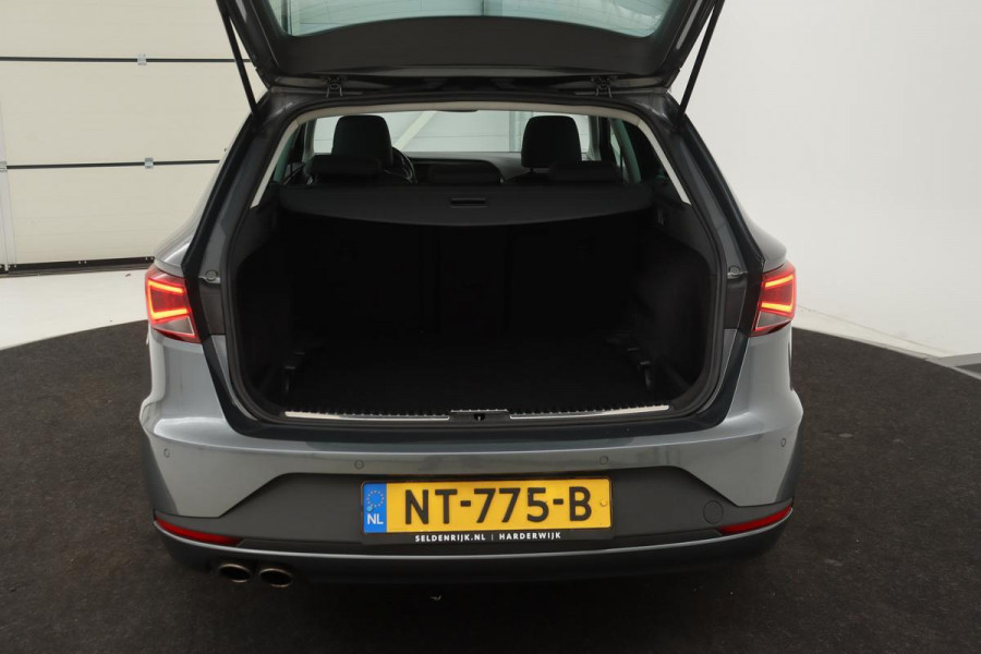 Seat Leon 1.4 TSI FR Dynamic | Panoramadak | Stoelverwarming | Full LED | Navigatie | Leder/Alcantara | Climate control | Cruise control