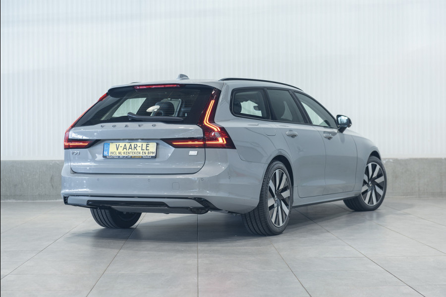 Volvo V90 NIEUW T6 Aut. Plug-in Hybrid Ultimate Dark Navigatie ACC Panoramadak Leder 350pk