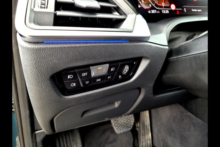 BMW 3 Serie Touring 320i Sport-line, Virtual cockpit, Wifi, High Executive