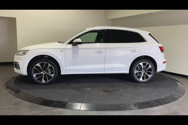 Audi Q5 50 TFSIe quattro S edition | Stoere Audi met S line exterieur |