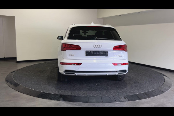 Audi Q5 50 TFSIe quattro S edition | Stoere Audi met S line exterieur |