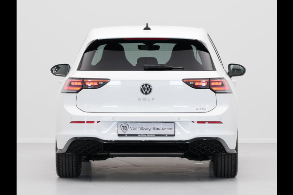 Volkswagen Golf 1.5 eTSI 116 7DSG R-Line Edition Automaat | Side Assist | Advance pakket | Zijruiten achter en achterruit getint 65% lichtabsorberend | Koplampverlichting IQ.Light 'LED Matrix'