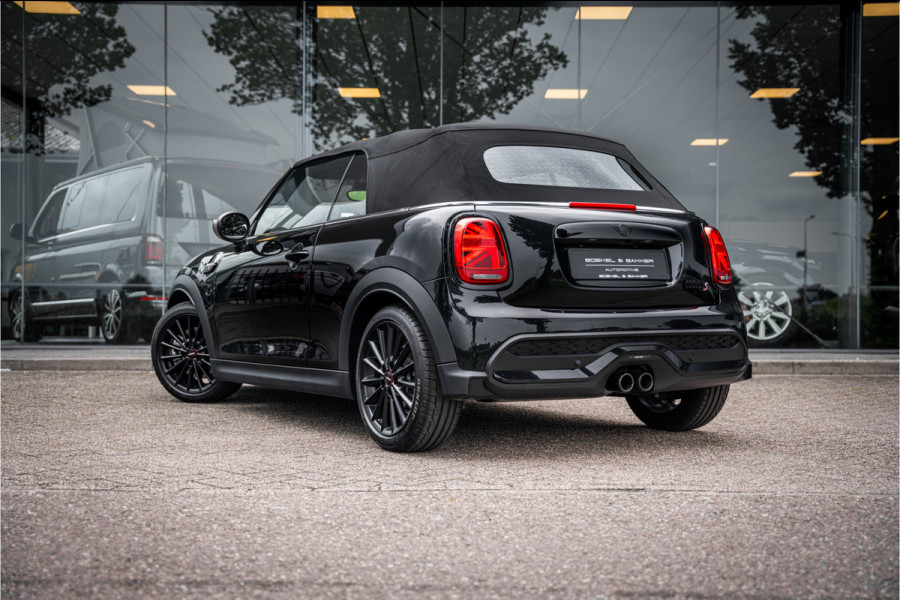 MINI Cabrio 2.0 Cooper S MINI Yours - Driving Ass. - 17inch Garantie tot 04-2028!