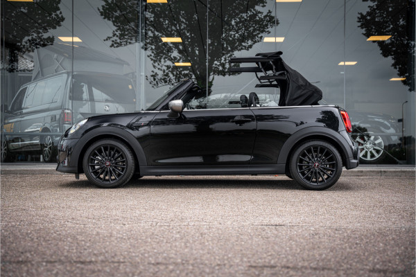 MINI Cabrio 2.0 Cooper S MINI Yours - Driving Ass. - 17inch Garantie tot 04-2028!