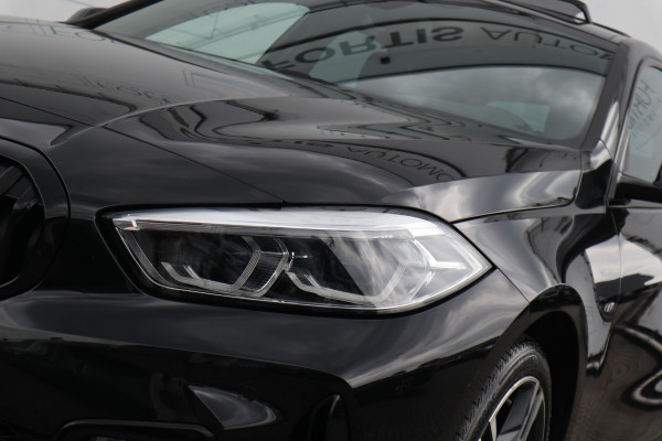 BMW 1-serie 118i High Executive M-sport NL AUTO VOL LEDER | PANO | ADAPTIVE CRUISE | CARPLAY |