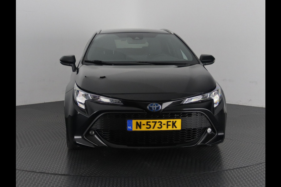 Toyota Corolla Touring Sports 1.8 Hybrid Dynamic | Apple Carplay & AndroidAUTO | Stoelverwarming | Parkeersensoren |