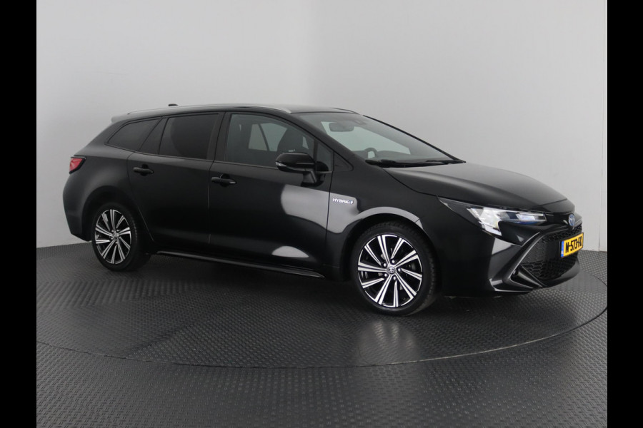 Toyota Corolla Touring Sports 1.8 Hybrid Dynamic | Apple Carplay & AndroidAUTO | Stoelverwarming | Parkeersensoren |