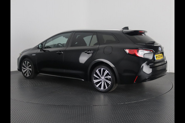 Toyota Corolla Touring Sports 1.8 Hybrid Dynamic | Apple Carplay & AndroidAUTO | Stoelverwarming | Parkeersensoren |