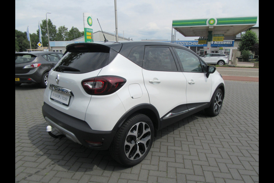 Renault Captur 1.2 TCe Crossborder Automaat, Leder, Dak, Trekhaak