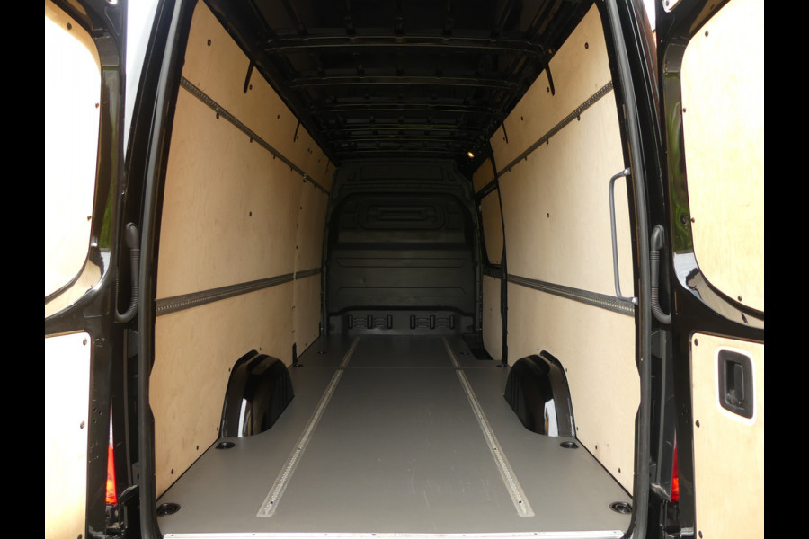 Mercedes-Benz Sprinter 319 CDI V6 L3H2 3500 KG Trekgewicht Camera/Trekhaak