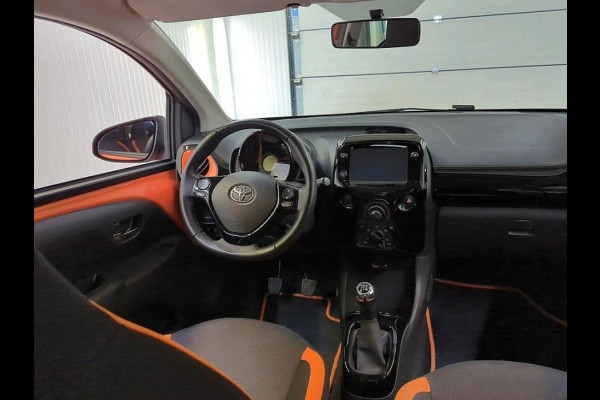 Toyota Aygo 1.0 VVT-i x-cite - Camera - Media - Airco - Org.NL