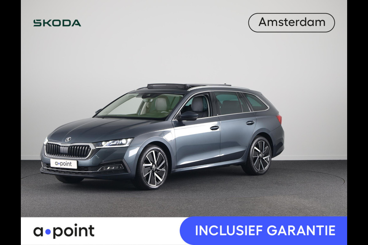 Škoda Octavia Combi 1.4 TSI iV PHEV Business Edition Plus 204 pk Plug in Hybrid | Panoramadak | Lederen bekleding | Parkeersensoren (Park assist) | Achteruitrijcamera | Adaptieve cruise control | Stoelverwarming v/a |