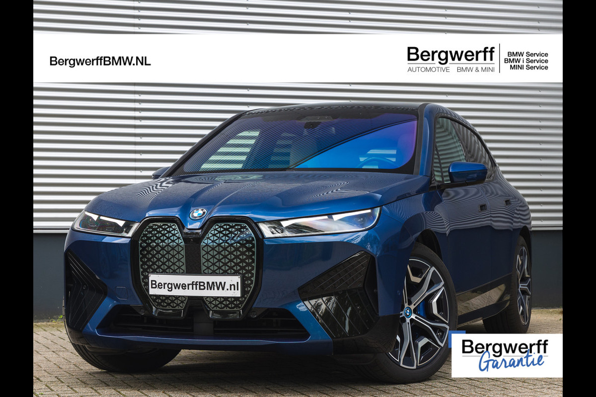 BMW iX xDrive50 - Luchtvering - Bowers & Wilkins - Pano - 112kWh