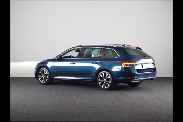 Škoda Superb Combi 1.4 TSI iV Laurent & Klement 218pk Plug in Hybrid | Lederen bekleding | Trekhaak zwenkbaar | Matrix koplampen