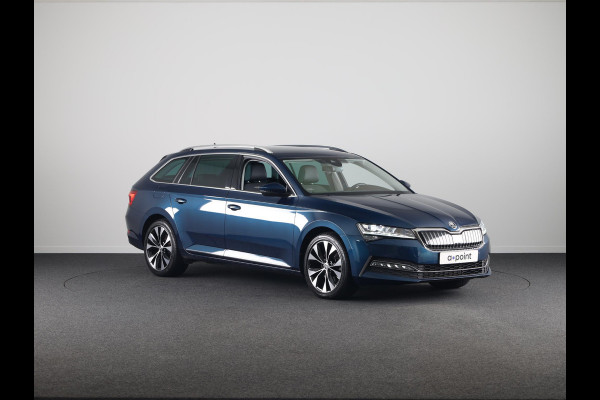 Škoda Superb Combi 1.4 TSI iV Laurent & Klement 218pk Plug in Hybrid | Lederen bekleding | Trekhaak zwenkbaar | Matrix koplampen