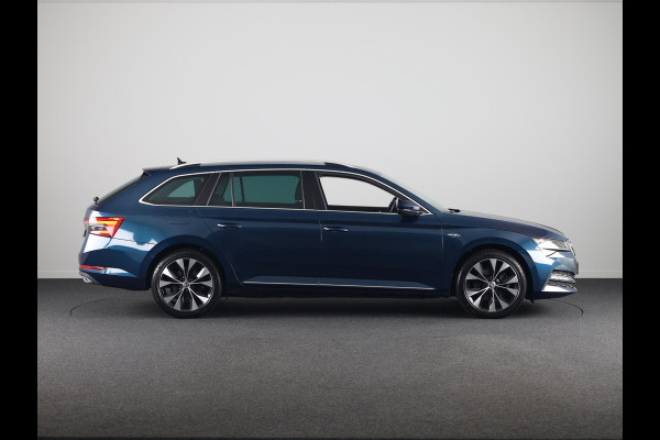 Škoda Superb Combi 1.4 TSI iV Laurent & Klement 218pk Plug in Hybrid | Lederen bekleding | Trekhaak zwenkbaar | Matrix koplampen