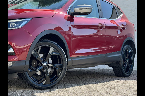 Nissan QASHQAI 1.3 DIG-T Tekna 19 inch + all season banden Dodehoek detectie Verwarmde voorruit Camera Bose sound