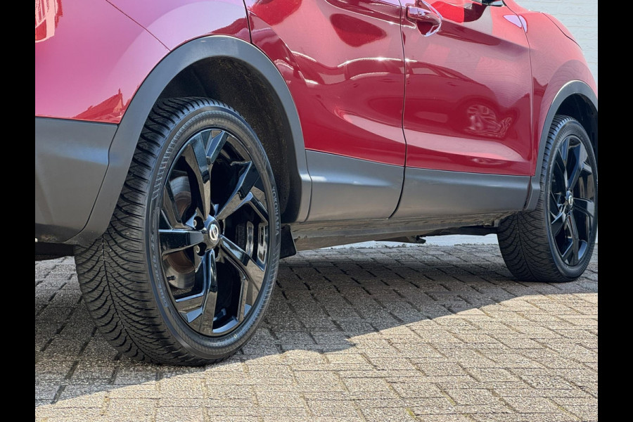 Nissan QASHQAI 1.3 DIG-T Tekna 19 inch + all season banden Dodehoek detectie Verwarmde voorruit Camera Bose sound