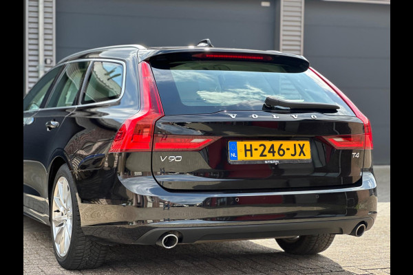 Volvo V90 2.0 T4 MOMENTUM PRO, PANORAMADAK, VELE OPTIES, EERSTE EIGENAAR, NL AUTO MET NATIONALE AUTO PAS